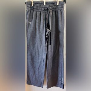 Under Armour Gray Pants with Drawstring Waist and Relaxed Fit
